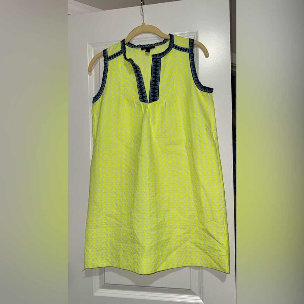 J. Crew Neon‎ Yellow Shift Dress with Navy Accents, size 00